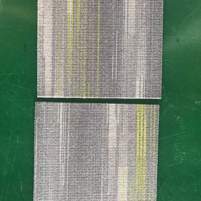 Quadratische, umkehrbare Nylon-Teppichfliesen für eine einfache Installation in Büros und Tagungsräumen