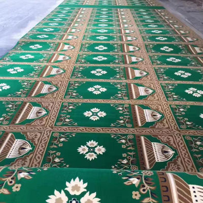 Moderne Moschee Teppichrolle in 4m Breite aus Pakistan mit Design