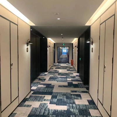 angepasste Farbe Hotel Lobby Wand zu Wand Teppich für 5 Sterne feuerbeständige Bankettsaal