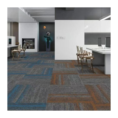 Zuhause Rutschfeste Luxus abnehmbare Teppichfliesen 50x50 Büro Modular Teppich