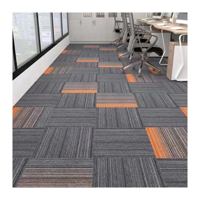 Modularer Teppich für Büroräume Luxus abnehmbare Teppichfliesen 50x50 mit einfachen Schleife Stapel