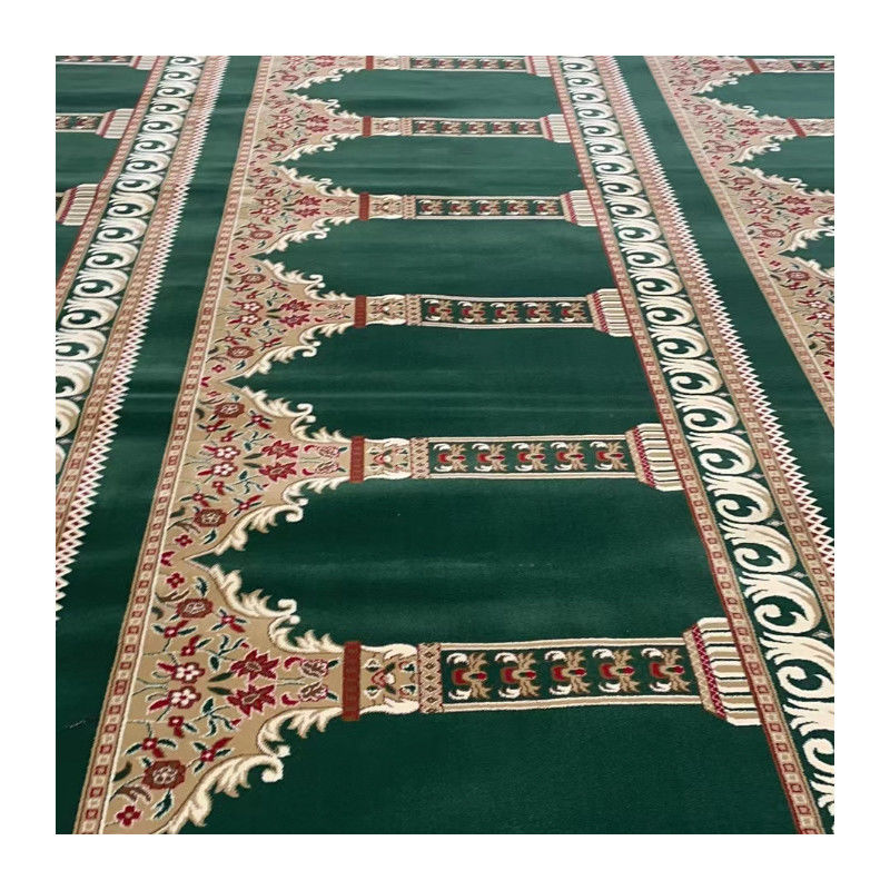 Maschinenfertigung von weichem Teppichgarn für Gebetszimmer Waschbares muslimisches Wand zu Wand Teppichroll